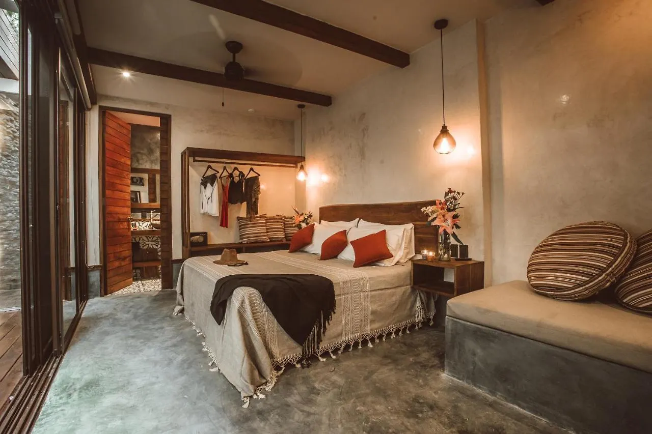 Hotel Mamazul Tulum 4*,